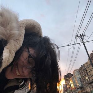 Meet your Posher, Haley